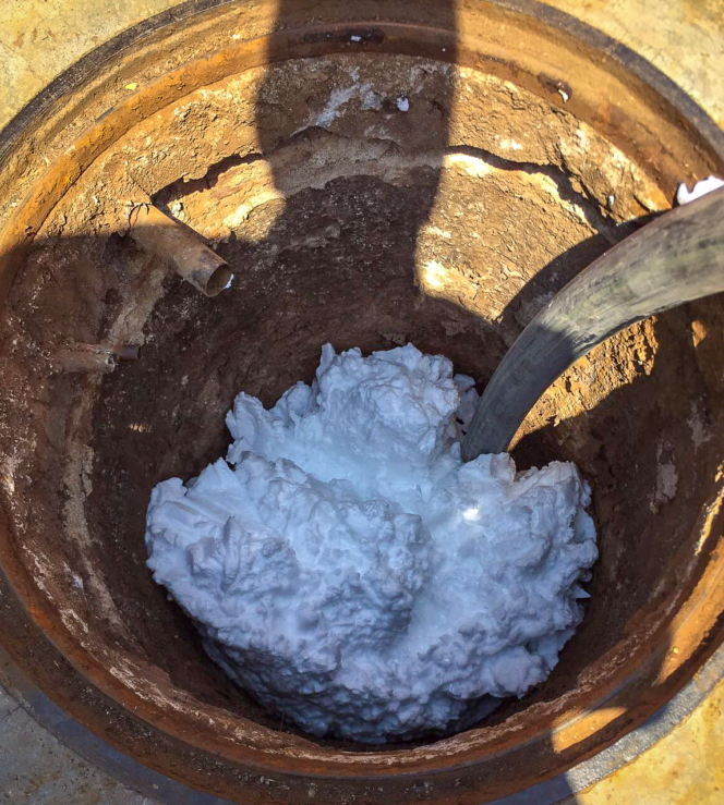 Tank filled in Spain with hardfoam Tank filled in Spain with lage densiteit hardfoam
