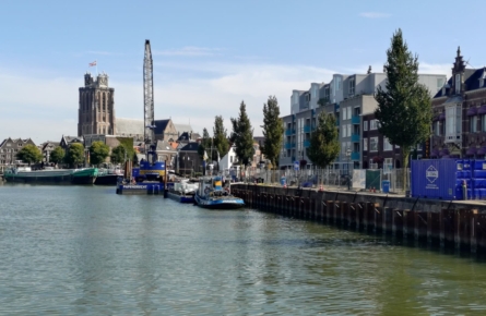 Wharf void filling - Dordrecht